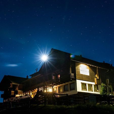 Hotel Sattleggers Alpenhof&Feriensternwarte Greifenburg Exterior foto