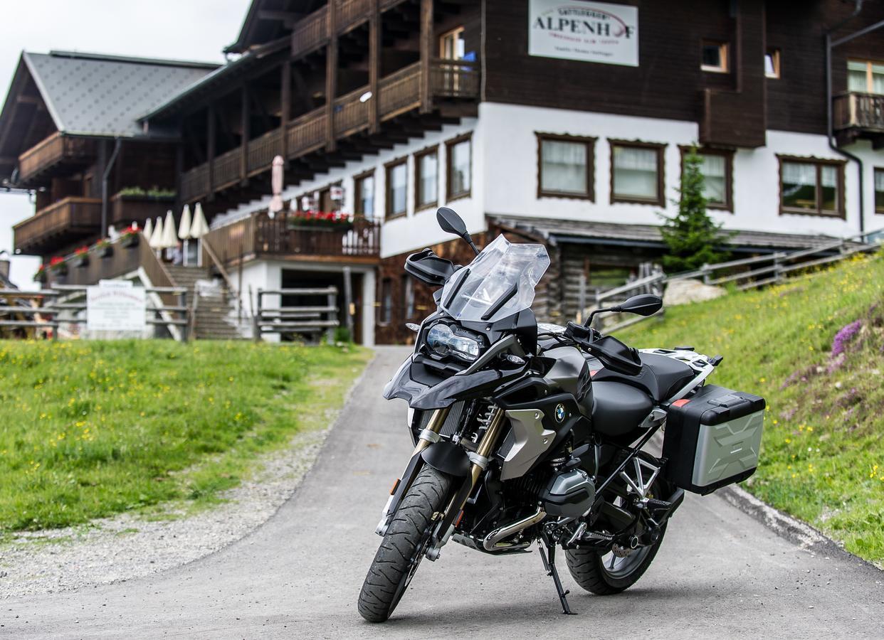 Hotel Sattleggers Alpenhof&Feriensternwarte Greifenburg Exterior foto